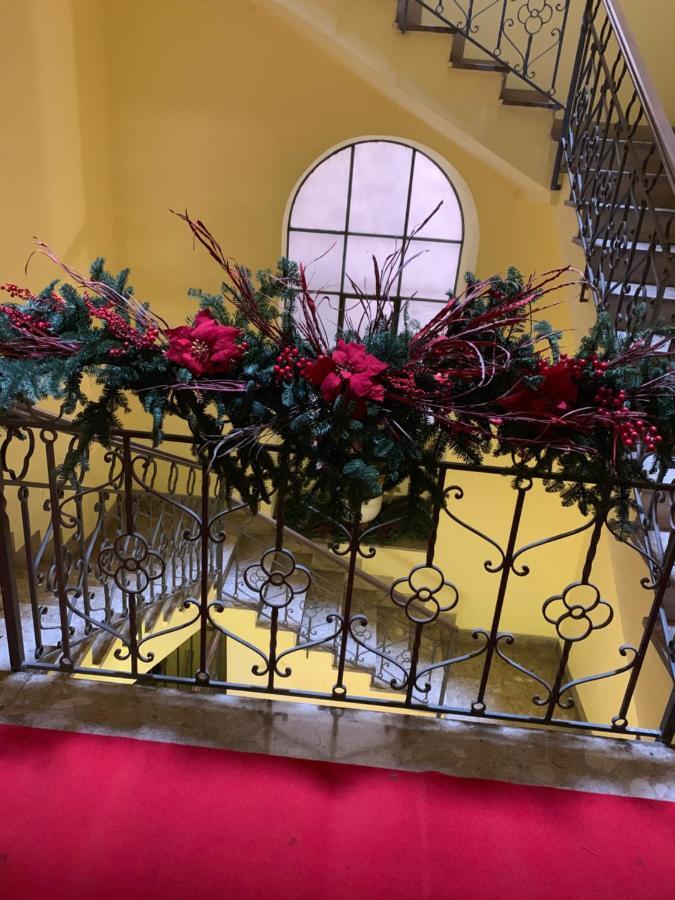 Casa Vacanza "Al Vicolo Delle Colonne" Salerno Dış mekan fotoğraf